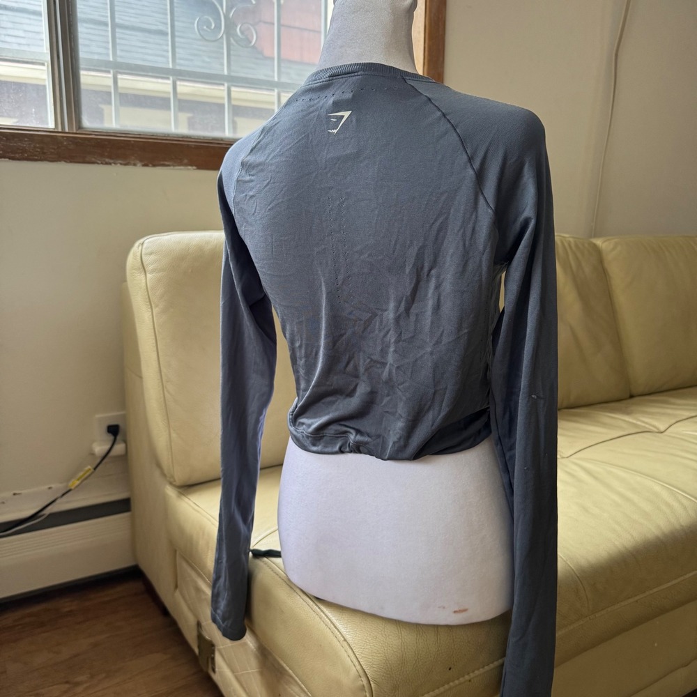 Gymshark Breeze Lightweight Seamless Long Sleeve Crop Top Grey XS - Picture 3 of 9